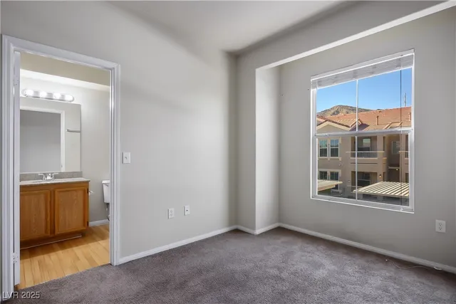 $1,550 | 10550 West Alexander Road, Unit 2160, Las Vegas, NV 89129
