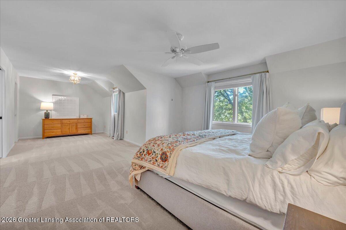 1352 Foxcroft Road East Lansing, MI 48823 - Photo 22 of 61 19-DSC01002