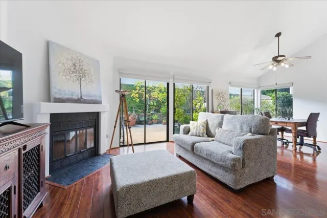 $1,095,000 | 12141 Iron View Row, San Diego, CA 92128