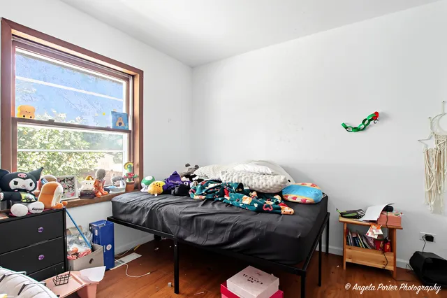 $290,000 | 1320 North Glenview Court, Round Lake Beach, IL 60073