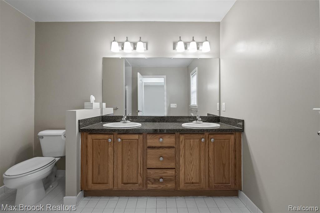 3441 West Auburn Road Rochester Hills, MI 48309 - Photo 24 of 34