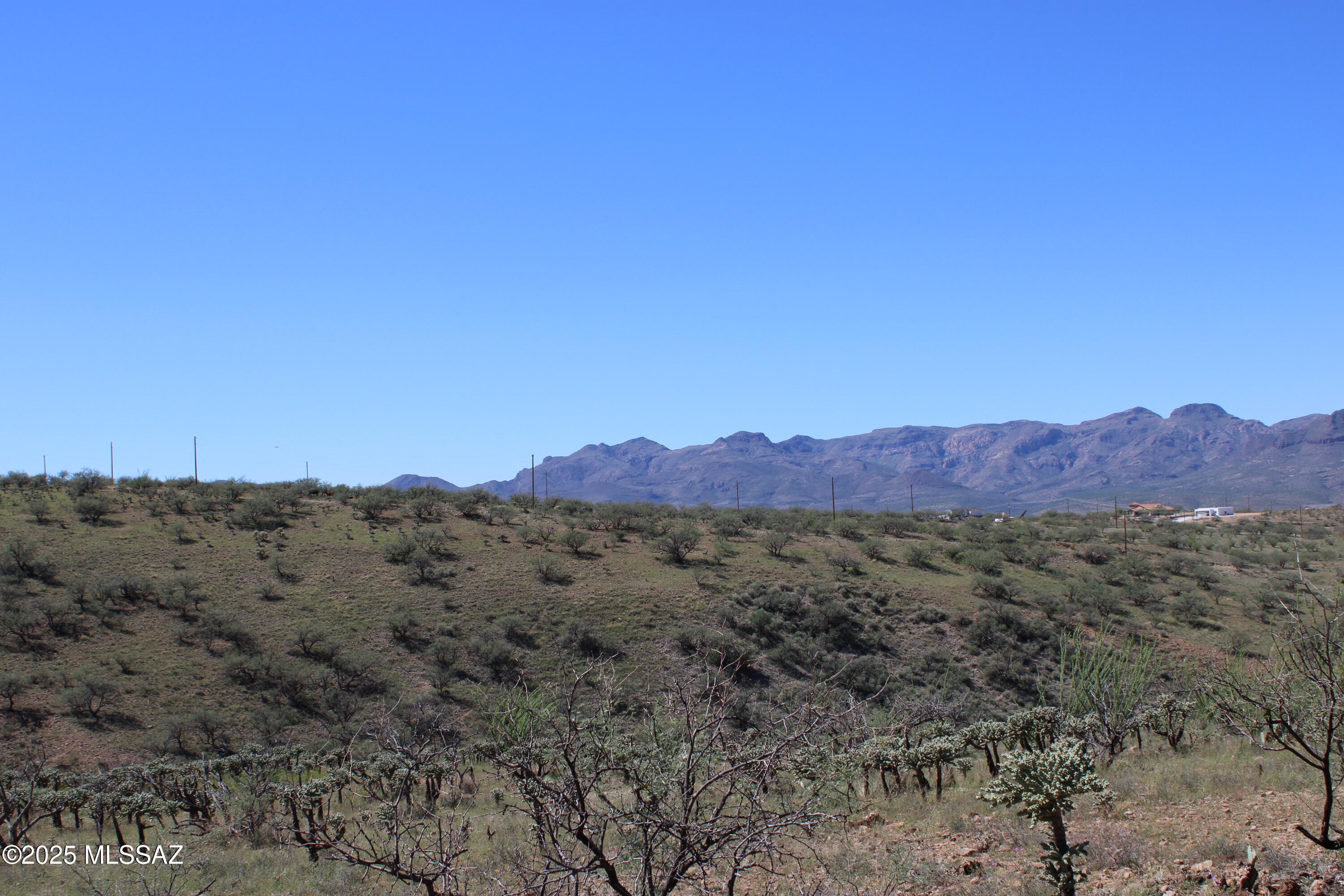 346 Anfibio Court, Unit 83 Rio Rico, AZ 85648 - Photo 2 of 14