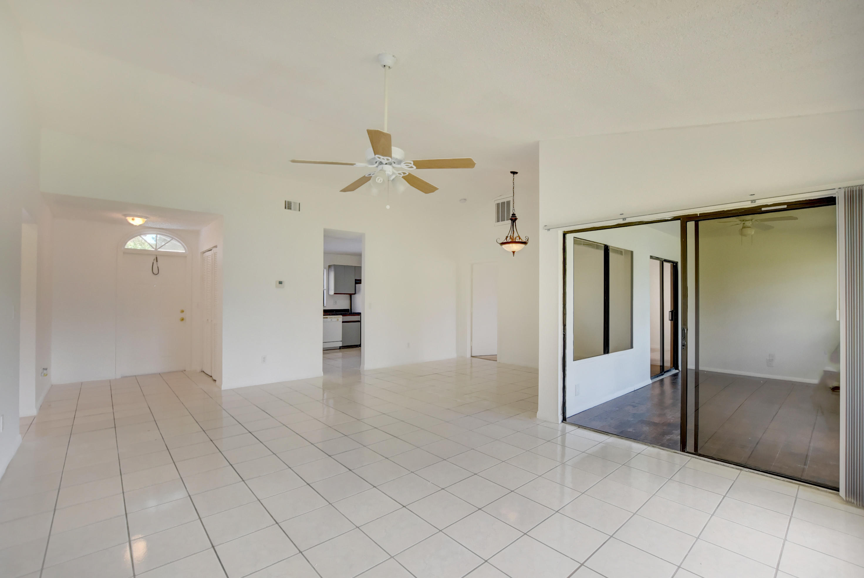 9568 Palisades Park Road Boca Raton, FL 33428 - Photo 7 of 23 22_ebf_5855and4more