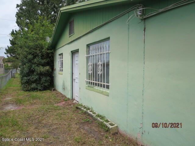 4451 Evers Place Orlando, FL 32811 - Photo 2 of 9 IMG_4213