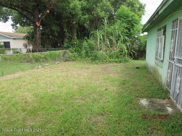 4451 Evers Place Orlando, FL 32811 - Photo 5 of 9 IMG_4218