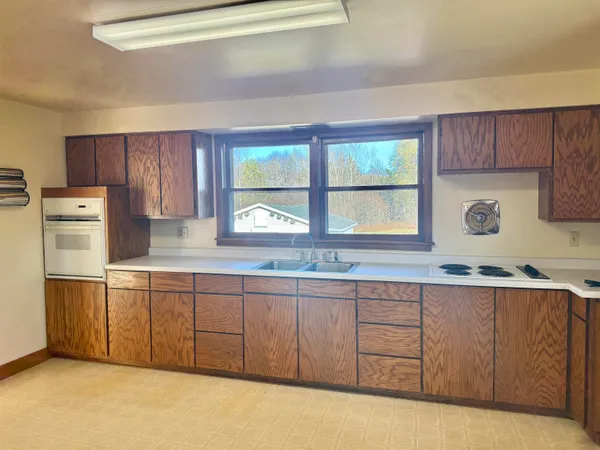 $225,000 | W12948 County Rd M, Caroline, WI 54928