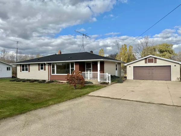 $225,000 | W12948 County Rd M, Caroline, WI 54928