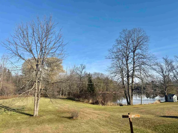 $225,000 | W12948 County Rd M, Caroline, WI 54928