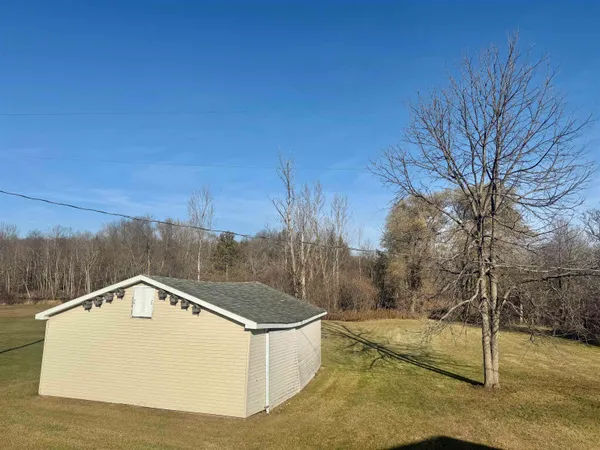 $225,000 | W12948 County Rd M, Caroline, WI 54928
