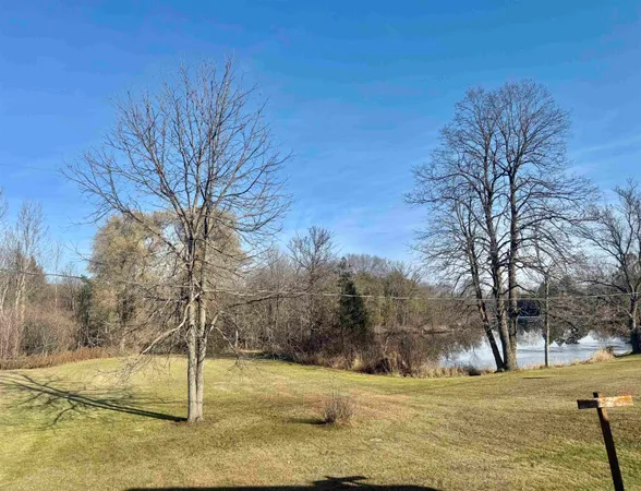 $225,000 | W12948 County Rd M, Caroline, WI 54928