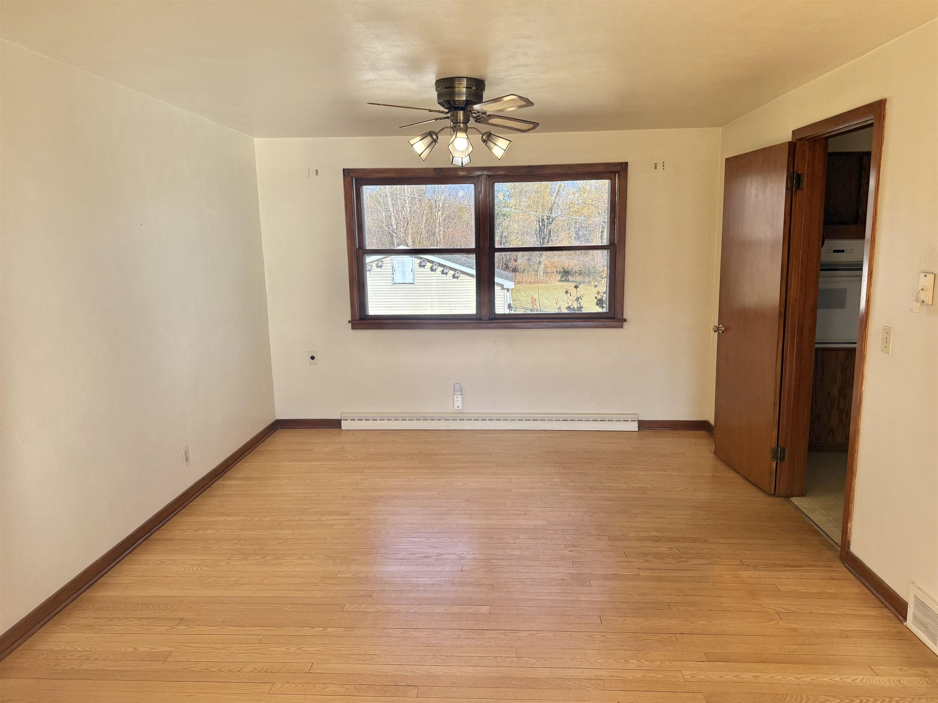 W12948 County Rd M Caroline, WI 54928 - Photo 9 of 18