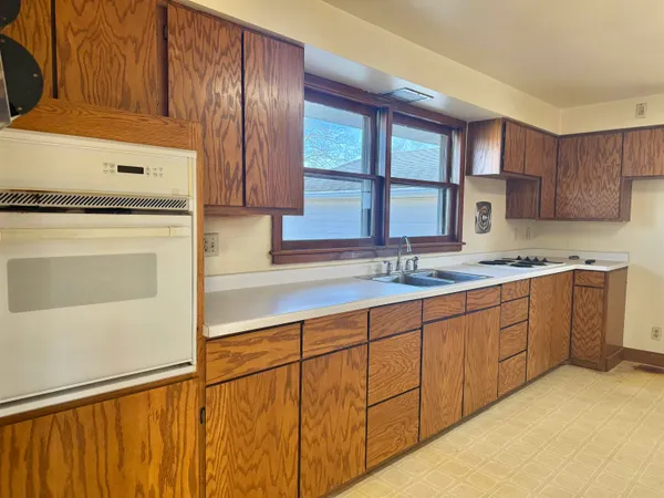 $225,000 | W12948 County Rd M, Caroline, WI 54928