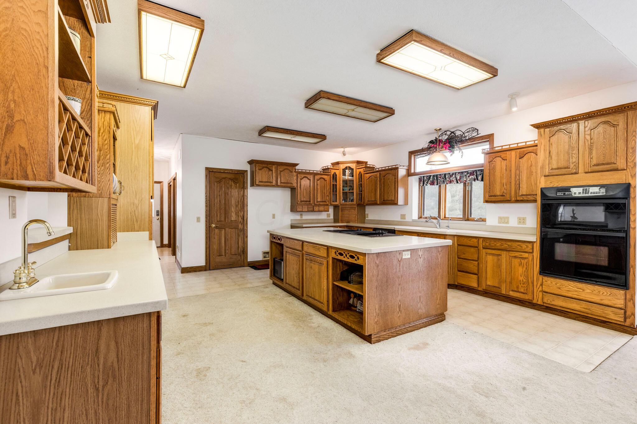 7580 Canyon Road Southeast Hebron, OH 43025 - Photo 12 of 44 2022-01-13 7580 Canyon Rd SE 34