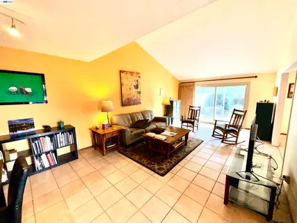$748,000 | 123 Ironwood, Oakland, CA 94605