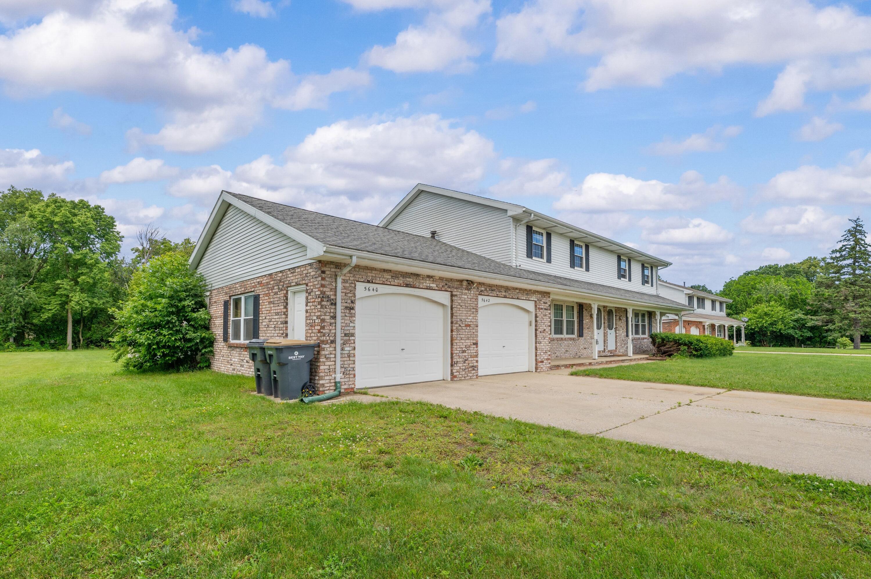 5640 Tilly Road St. Joseph, MI 49085 - Photo 4 of 58 04DSC_8534