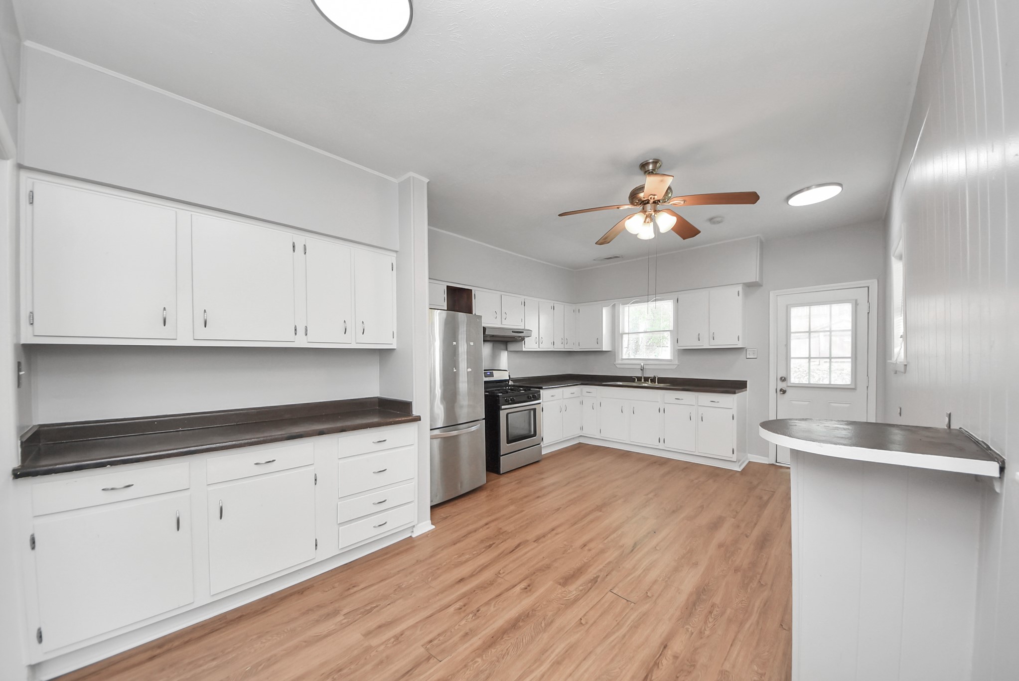 6 Jenkins Street Houston, TX 77003 - Photo 23 of 42