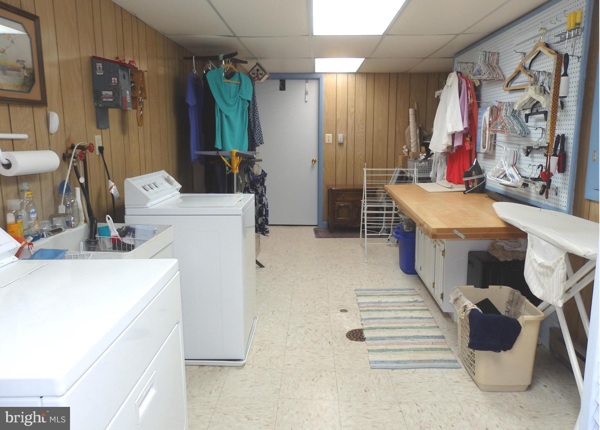 5512 Woodlyn Road Frederick, MD 21703 - Photo 27 of 30 Huge laundry room with space for crafting