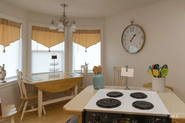 $359,900 | 593 North Dorian Drive, Ontario, OR 97914