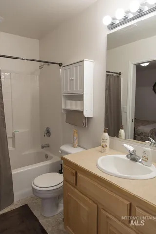 $359,900 | 593 North Dorian Drive, Ontario, OR 97914