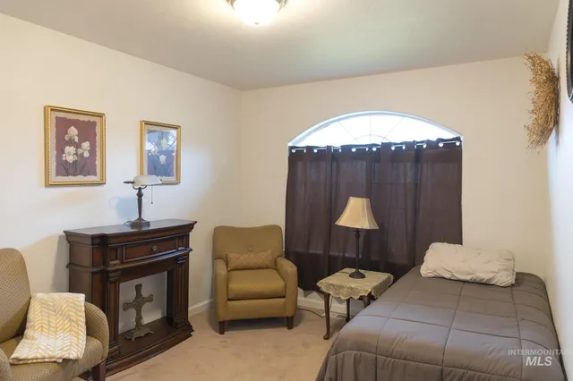 $359,900 | 593 North Dorian Drive, Ontario, OR 97914