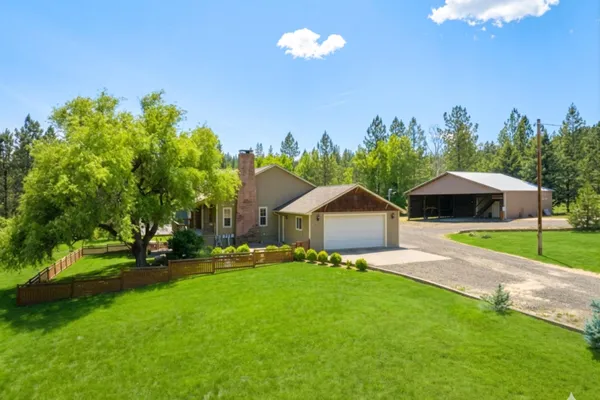 $899,000 | 838 Ragsdale Road, Trail, OR 97541
