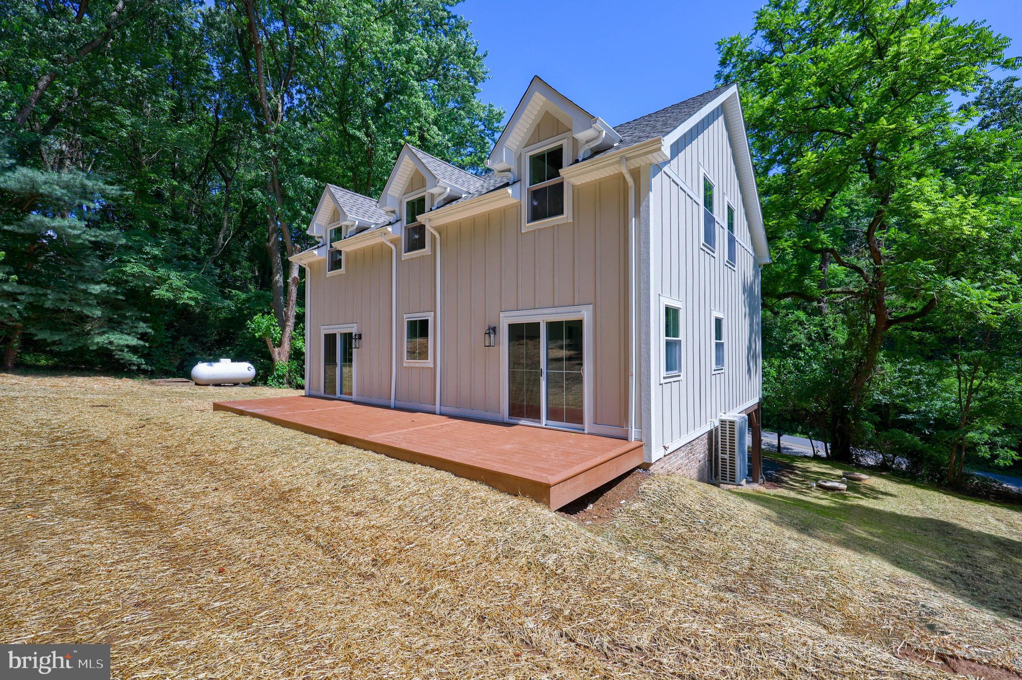 1414 Amosite Road Bainbridge, PA 17502 - Photo 39 of 44 Gallery Image 39