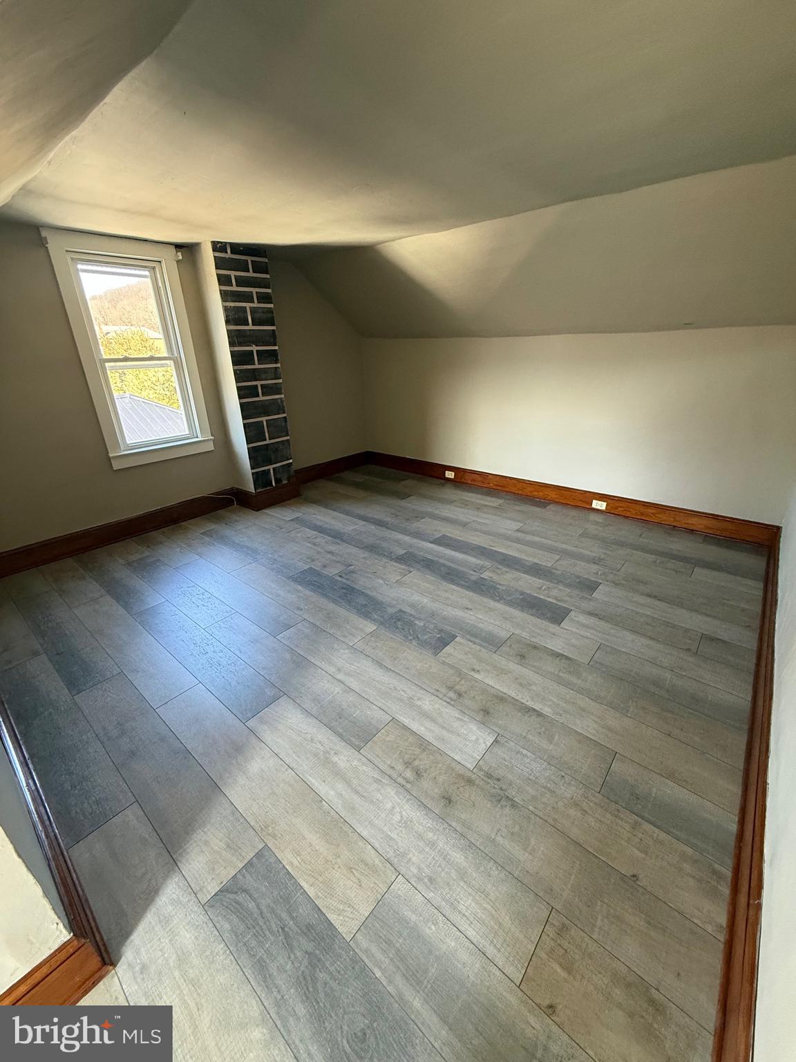 201 Broad Street Ashland, PA 17921 - Photo 28 of 35