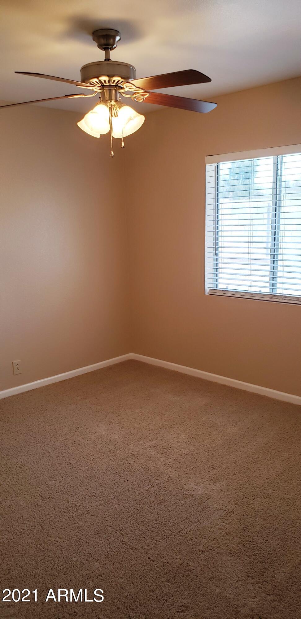 8739 West Wethersfield Road Peoria, AZ 85381 - Photo 9 of 42 20210506_204336