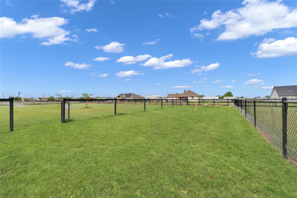 6017 Raspberry Lane Joshua, TX 76058 - Photo 32 of 35