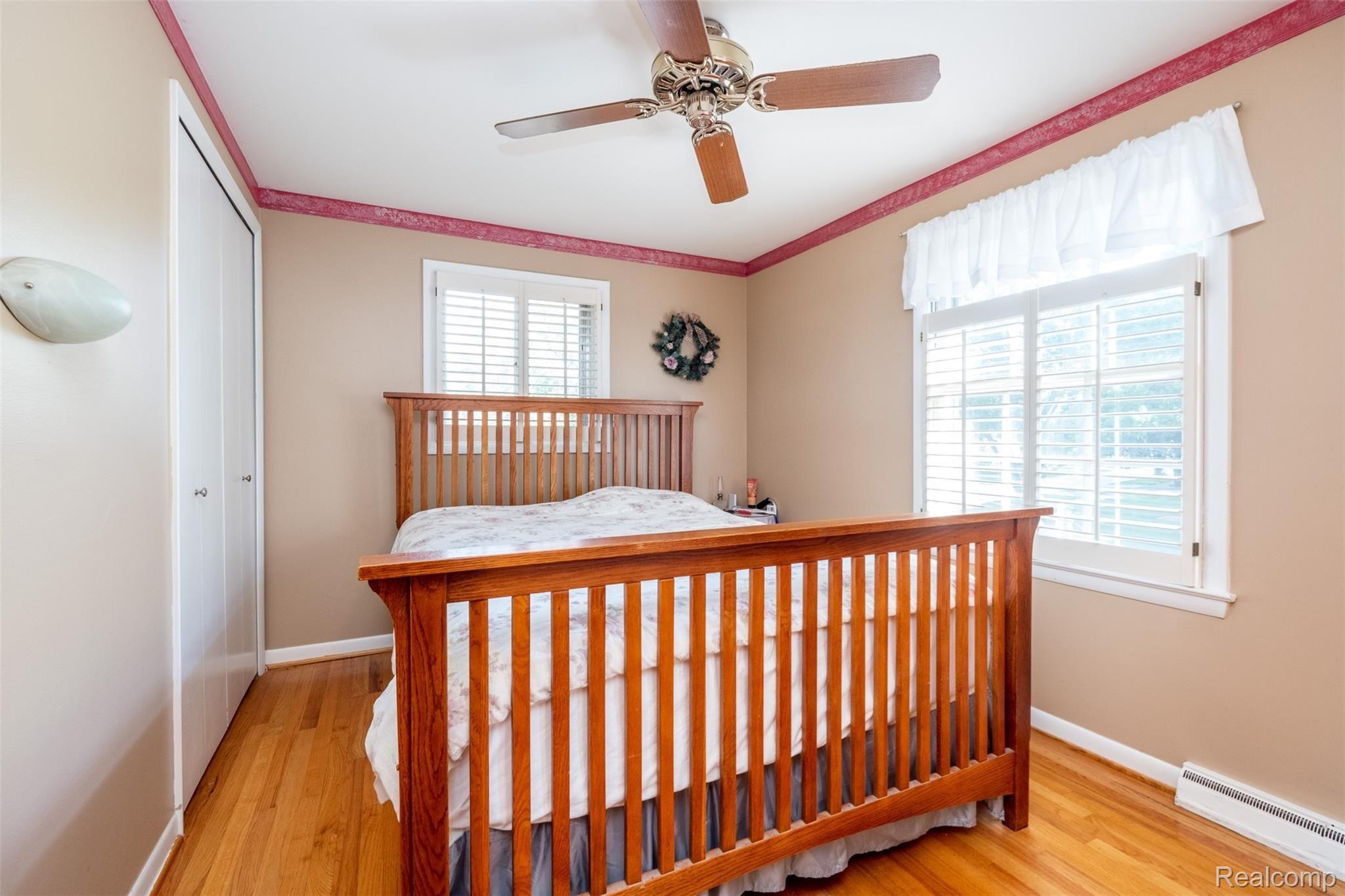 415 Red Oak Lane Rochester, MI 48307 - Photo 19 of 32 415 Red Oak Ln-19.jpg