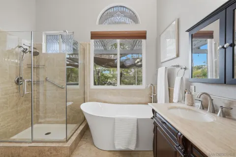 $1,075,000 | 1609 Turnberry Drive, San Marcos, CA 92069