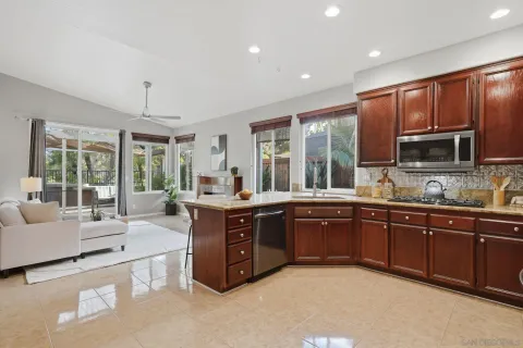 $1,075,000 | 1609 Turnberry Drive, San Marcos, CA 92069