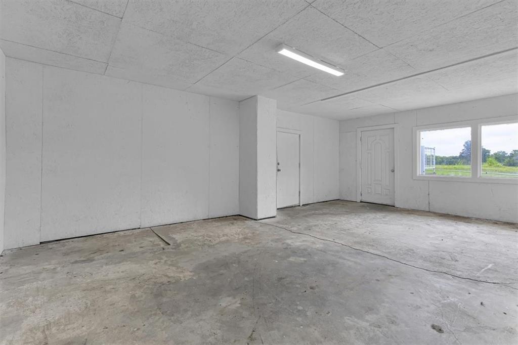6527 Southeast Smith Road Cameron, MO 64429 - Photo 48 of 48