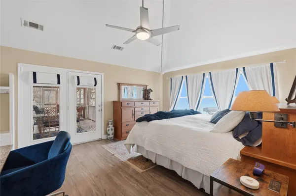 $1,350,000 | 153 Shiprock, Livingston, TX 77351