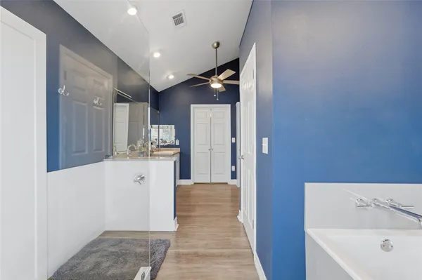 $1,350,000 | 153 Shiprock, Livingston, TX 77351