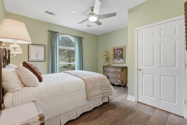 $1,350,000 | 153 Shiprock, Livingston, TX 77351