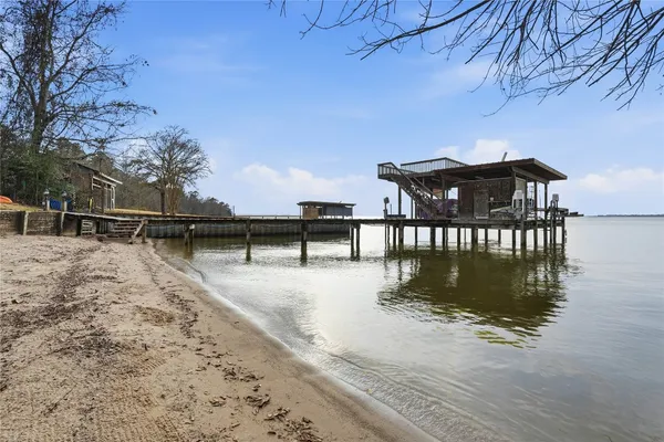 $1,350,000 | 153 Shiprock, Livingston, TX 77351
