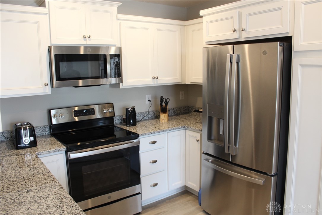 129 Old Pond Road Springboro, OH 45066 - Photo 10 of 31