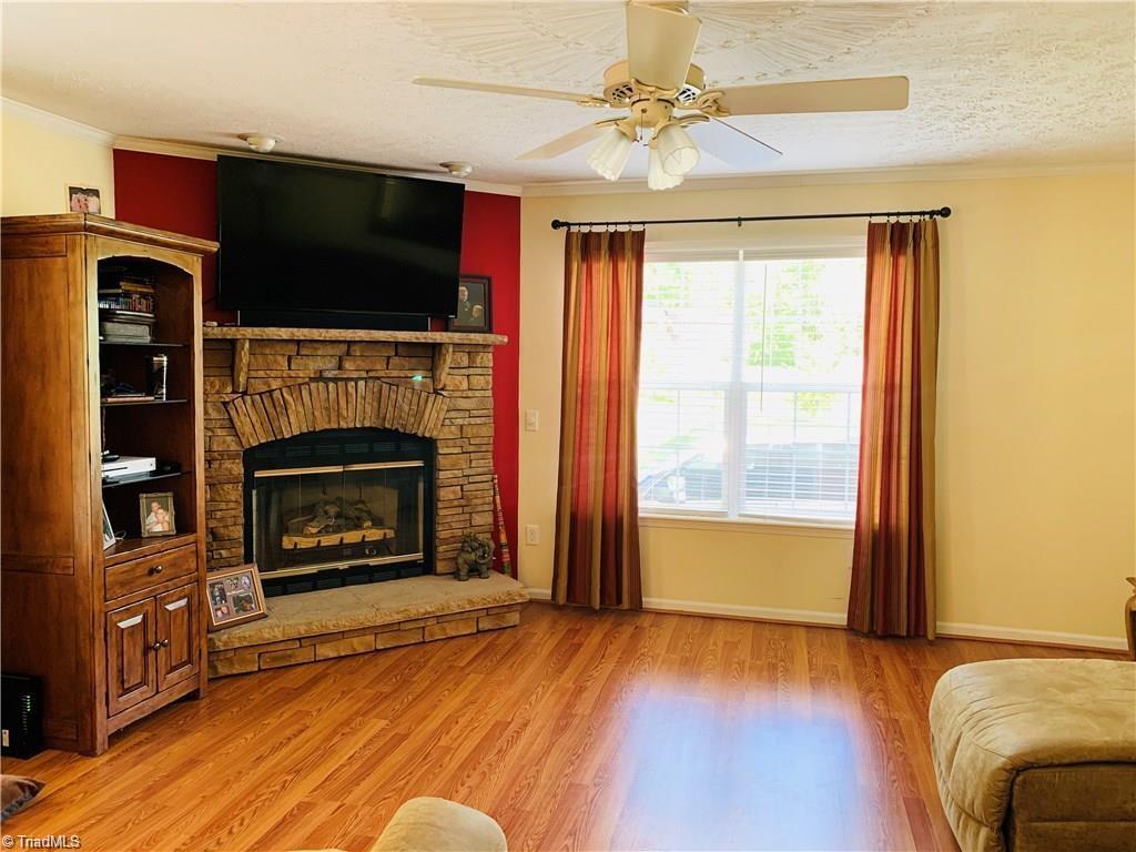 2325 Boiling Springs Road Purlear, NC 28665 - Photo 11 of 29