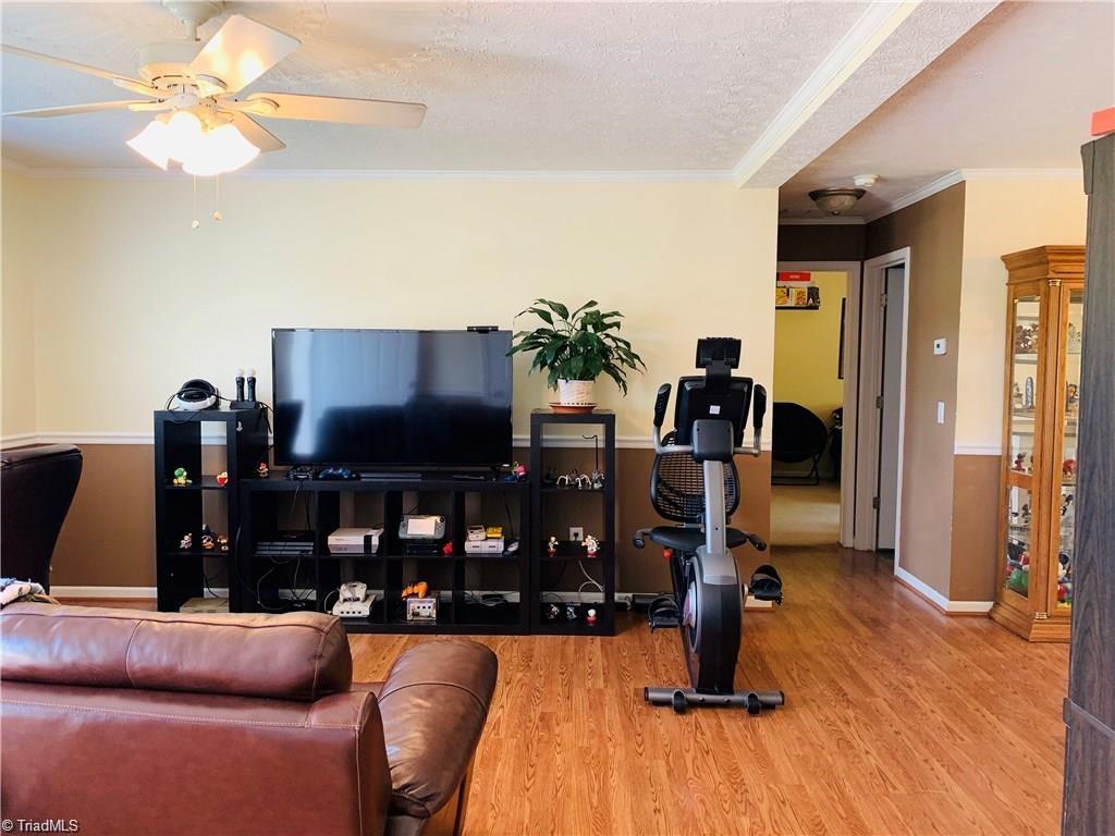 2325 Boiling Springs Road Purlear, NC 28665 - Photo 16 of 29