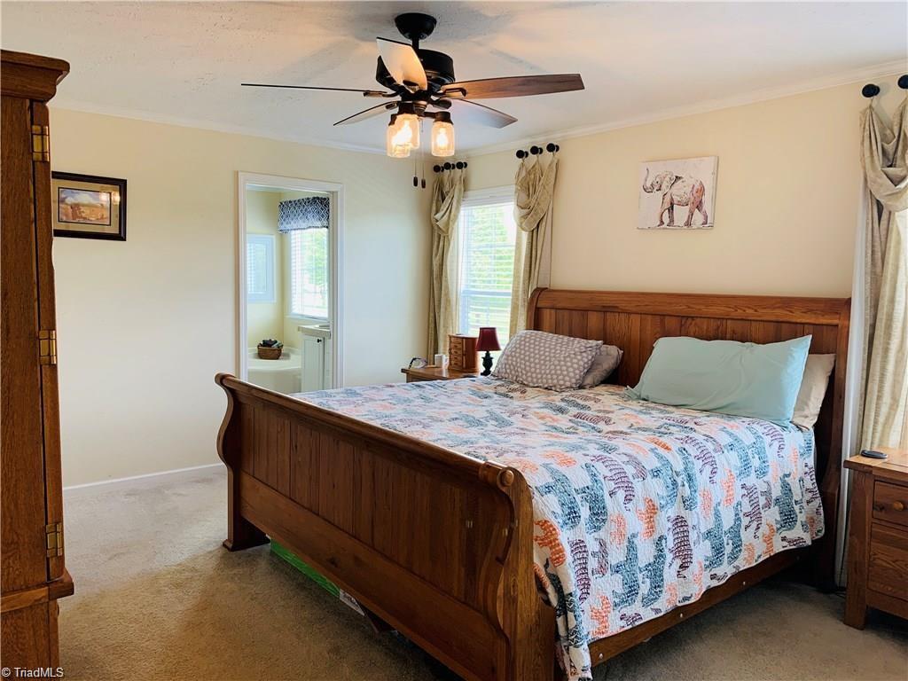2325 Boiling Springs Road Purlear, NC 28665 - Photo 18 of 29