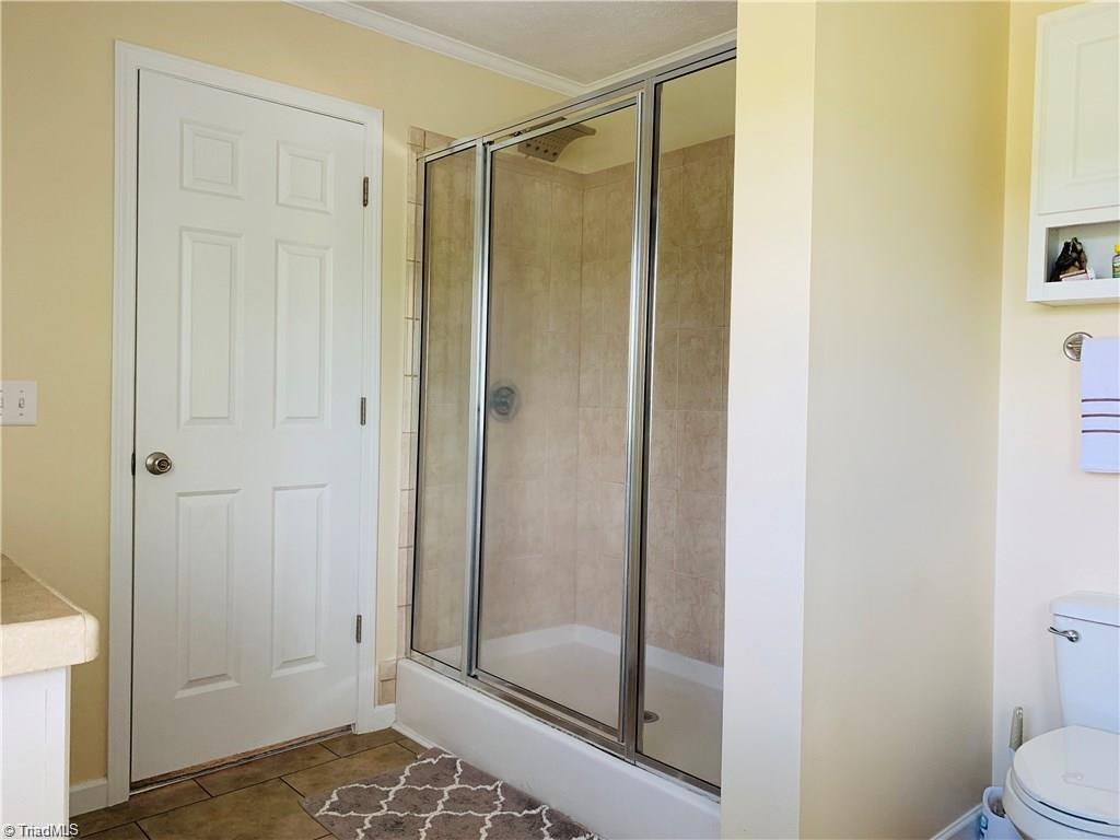2325 Boiling Springs Road Purlear, NC 28665 - Photo 22 of 29