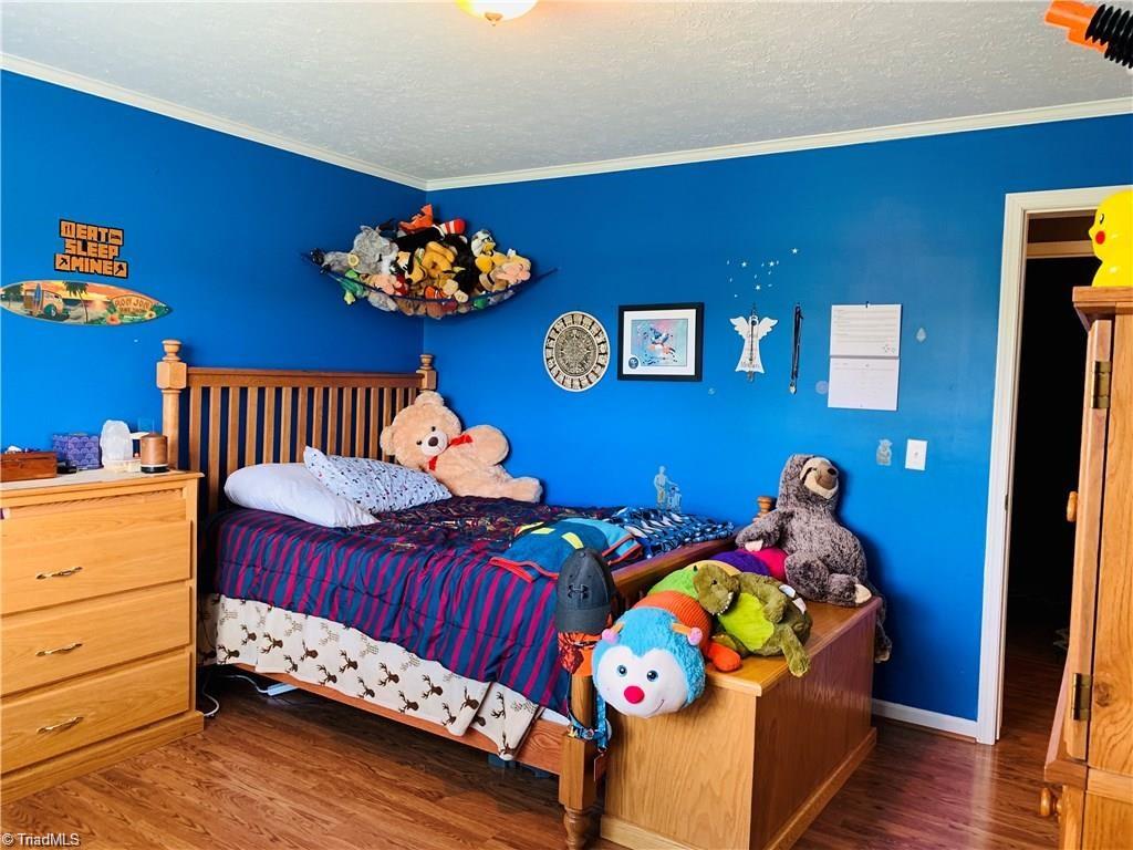 2325 Boiling Springs Road Purlear, NC 28665 - Photo 23 of 29