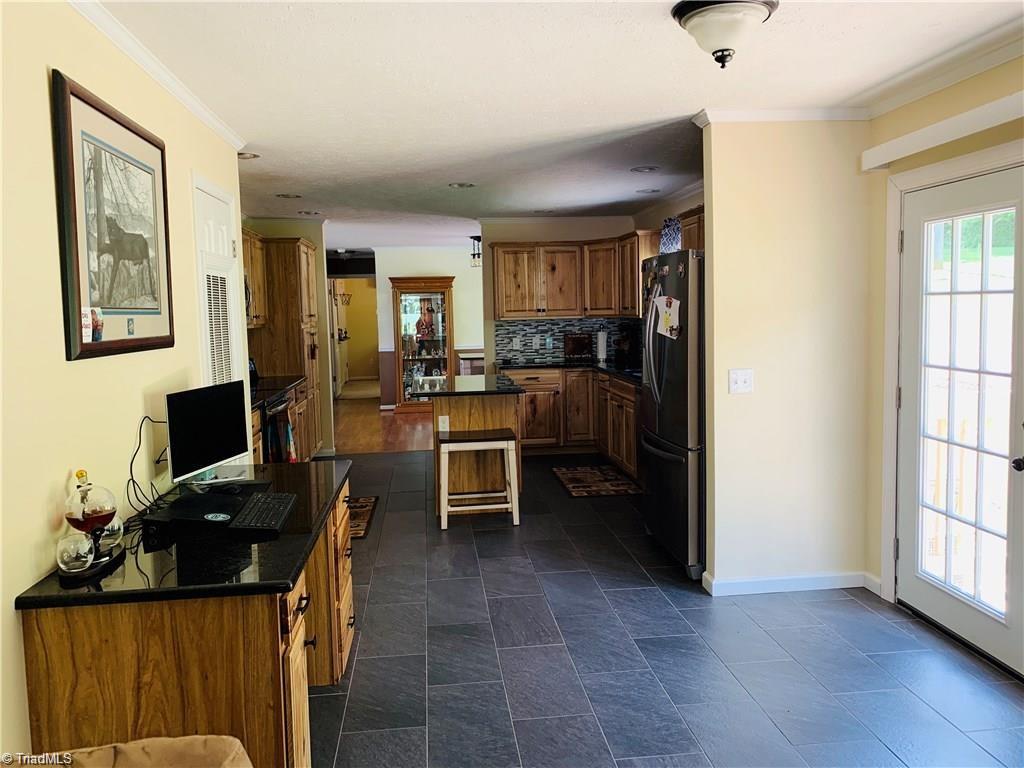 2325 Boiling Springs Road Purlear, NC 28665 - Photo 6 of 29