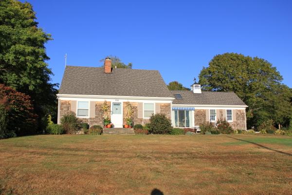 877 Pearse Road Swansea, MA 02777 - Photo 1 of 25 Gallery Image 1