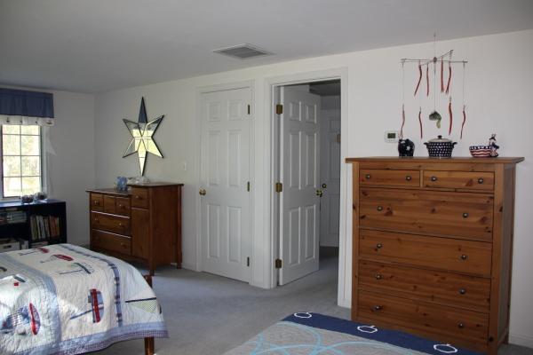 877 Pearse Road Swansea, MA 02777 - Photo 17 of 25 Gallery Image 17