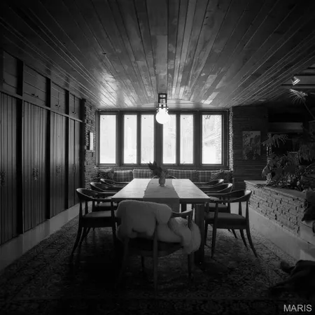 $550,000 | 1222 West Cape Rock Drive, Cape Girardeau, MO 63701