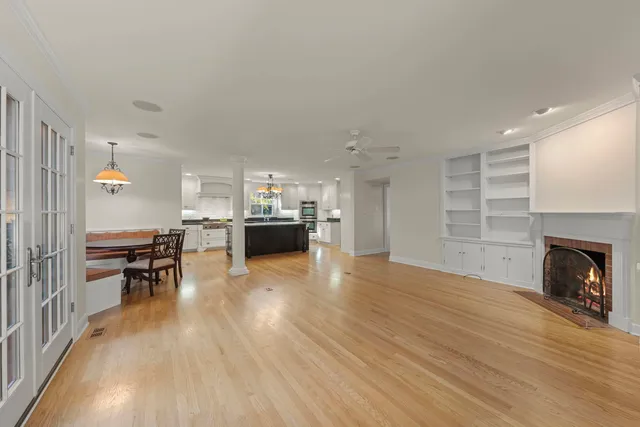 $1,250,000 | 707 Revere Road, Glen Ellyn, IL 60137