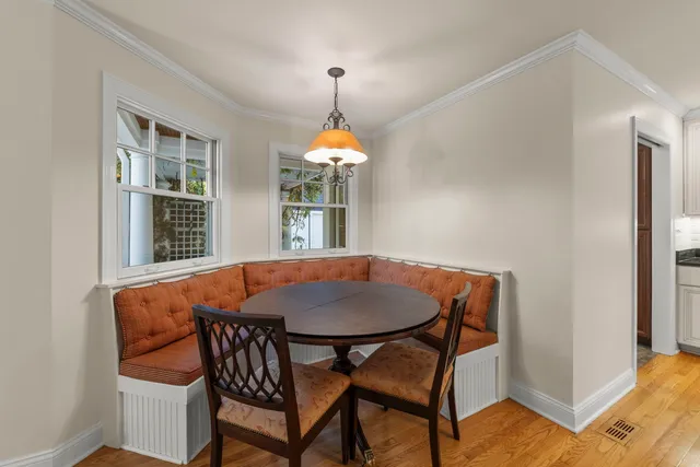 $1,250,000 | 707 Revere Road, Glen Ellyn, IL 60137