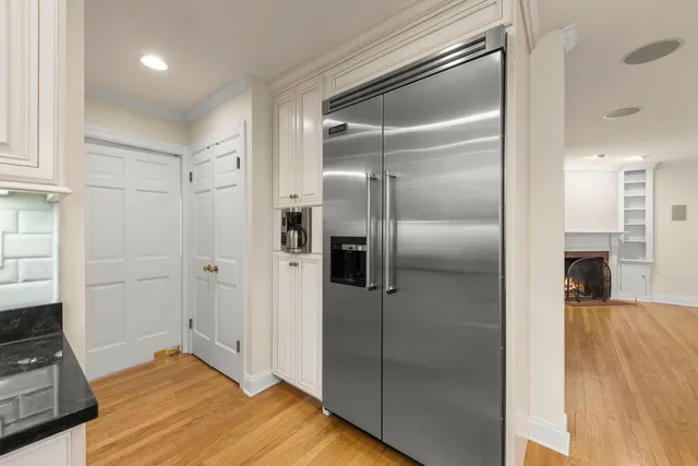 $1,250,000 | 707 Revere Road, Glen Ellyn, IL 60137